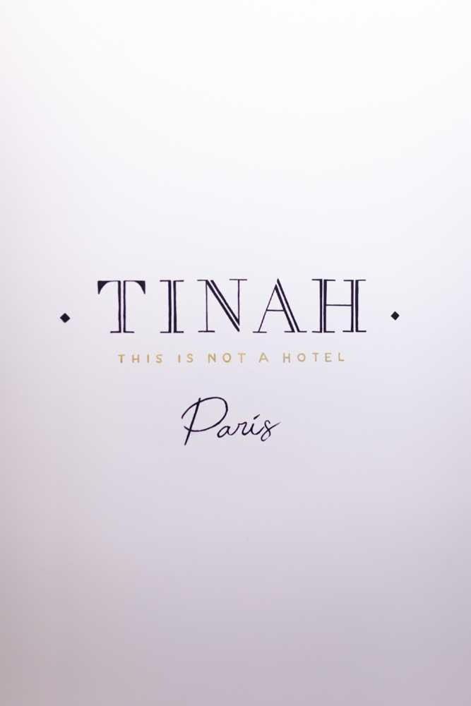 Tinah Paris, Champs Elysées Bagian luar foto